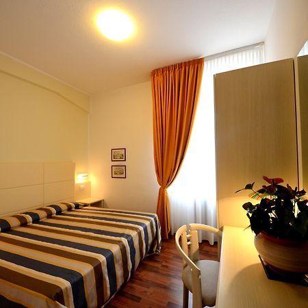Hotel Parco Castelfidardo Exterior photo